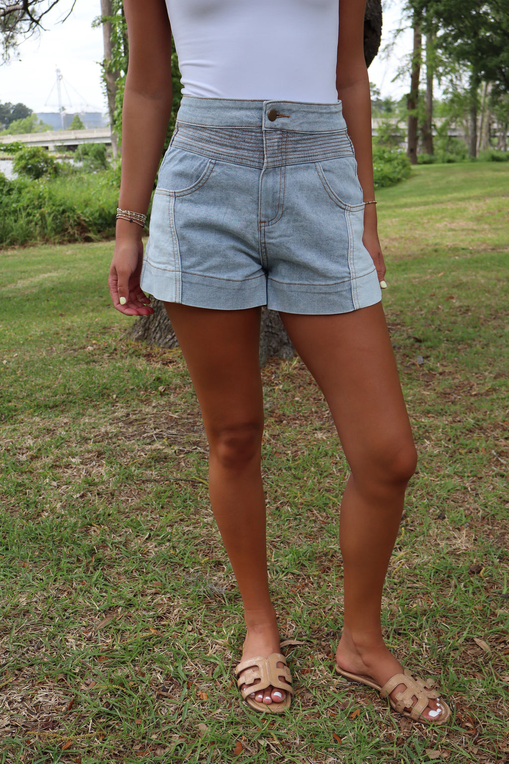 The Dolly Short-Denim
